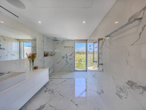 Fantástica Moradia T5 (Junto a Golf) - Vilamoura