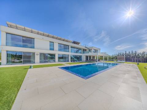 Fantástica Moradia T5 (Junto a Golf) - Vilamoura