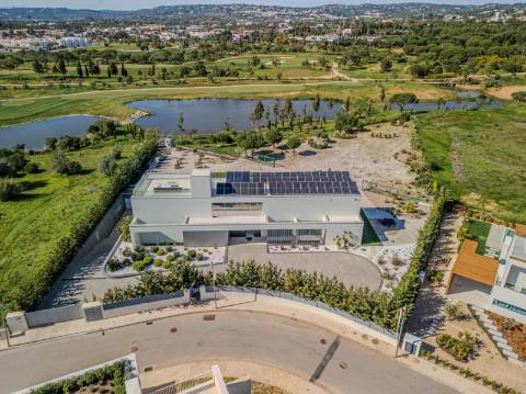 Fantástica Moradia T5 (Junto a Golf) - Vilamoura