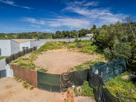 LOULÉ - Terreno para construção