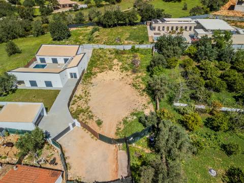 LOULÉ - Terreno para construção