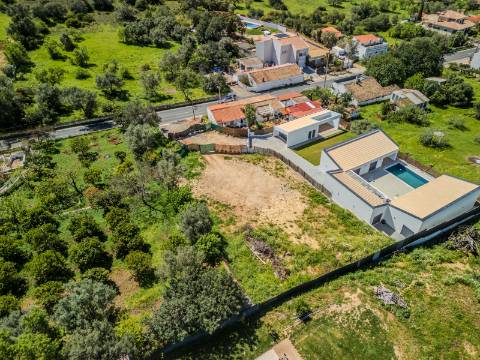 LOULÉ - Terreno para construção