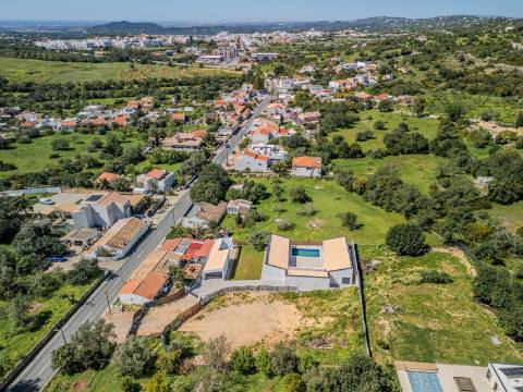 LOULÉ - Terreno para construção