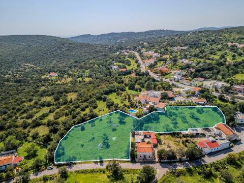 Loulé, Quinta da Eira - Terreno de 7.700m² com PIP Aprovado para Moradia de 450m²