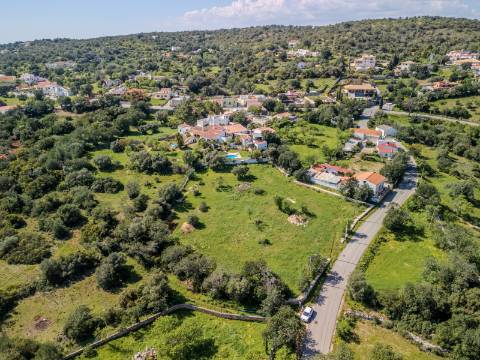 Loulé, Quinta da Eira - Terreno de 7.700m² com PIP Aprovado para Moradia de 450m²