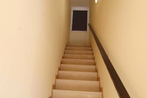 Albufeira - Moradia em Banda renovada T2 com piscina e garagem