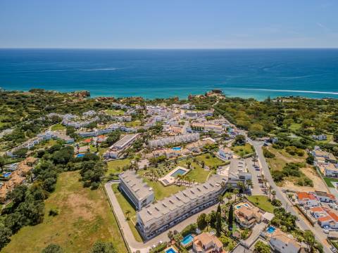 ALBUFEIRA - Apartamento T1 com VISTA MAR