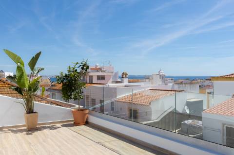 Lagos - Guest House com 8 Quartos em Pleno Centro Histórico