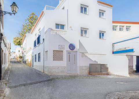 Lagos - Guest House com 8 Quartos em Pleno Centro Histórico