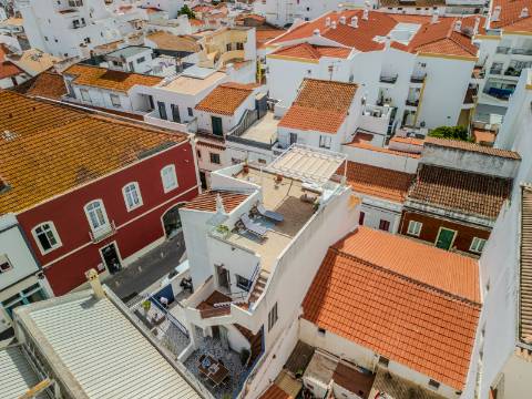 Lagos - Guest House com 8 Quartos em Pleno Centro Histórico