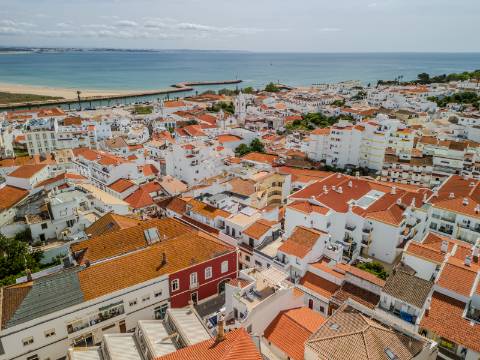 Lagos - Guest House com 8 Quartos em Pleno Centro Histórico