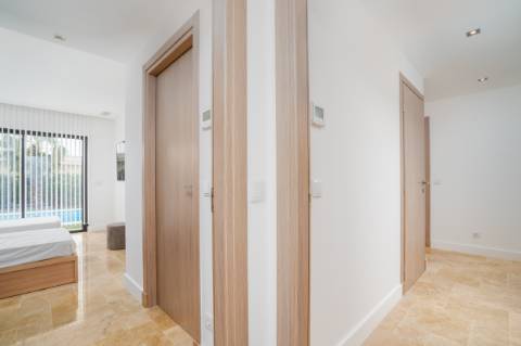 Faro - Moradia Térrea T3 de Luxo com Piscina Privada | Junto à Ria Formosa