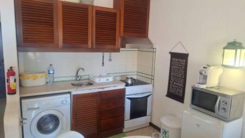 Albufeira - Estúdio localizado no Albufeira Jardim, a apenas 400 metros do centro da cidade.