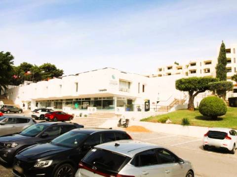 Albufeira - Estúdio localizado no Albufeira Jardim, a apenas 400 metros do centro da cidade.