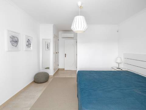 VILAMOURA - Moradia T2 em condomínio privado com piscina