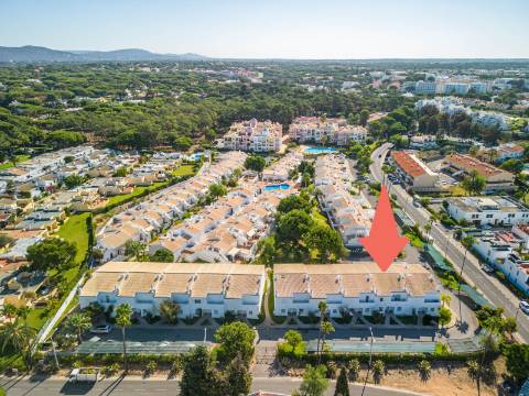 VILAMOURA - Moradia T2 em condomínio privado com piscina