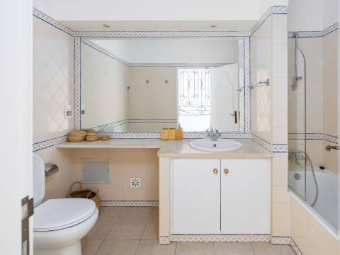 VILAMOURA - Moradia T2 em condomínio privado com piscina