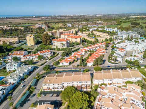 VILAMOURA - Moradia T2 em condomínio privado com piscina