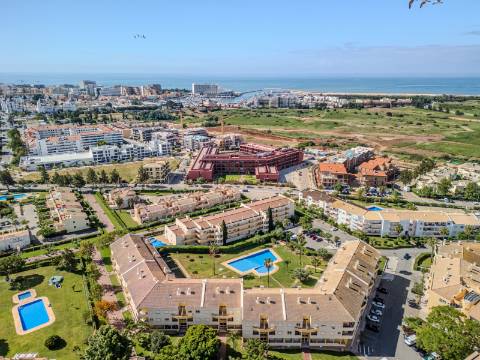 Vilamoura - T3 perto da Marina em condomínio com Piscina