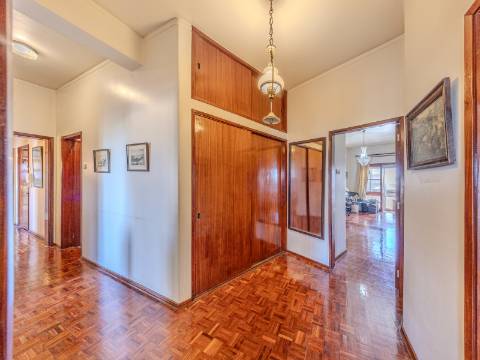 FARO - Apartamento T5 com VISTA MAR