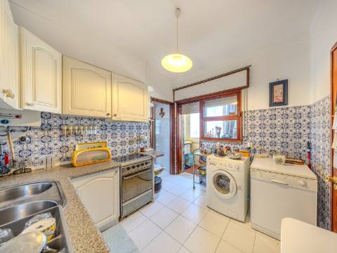 FARO - Apartamento T5 com VISTA MAR