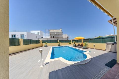 TRIANGULO DOURADO - Moradia em condomínio privado, perto de Vale do Lobo