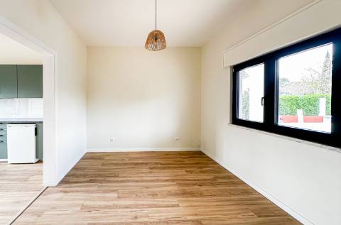 Almancil, Loulé - Casa de T2+2 com jardim