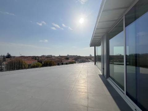 Apartamento T4 | Conforto e Lazer a um Passo da Praia | Espinho