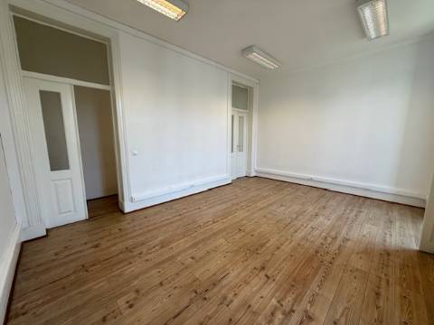 Escritório | Novo | Saldanha