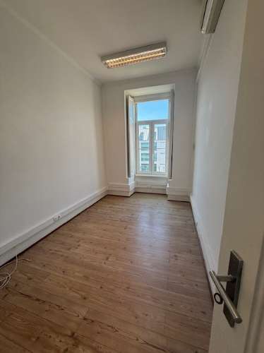 Escritório | Novo | Saldanha