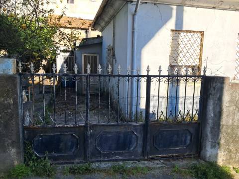 Moradia T3 | Piscina | Garagem | Vila Nova De Gaia