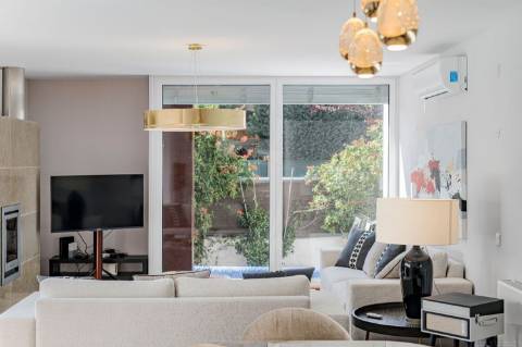 Moradia T4 de Luxo | Carcavelos | Onde o Design Contemporâneo Encontra o Conforto Absoluto