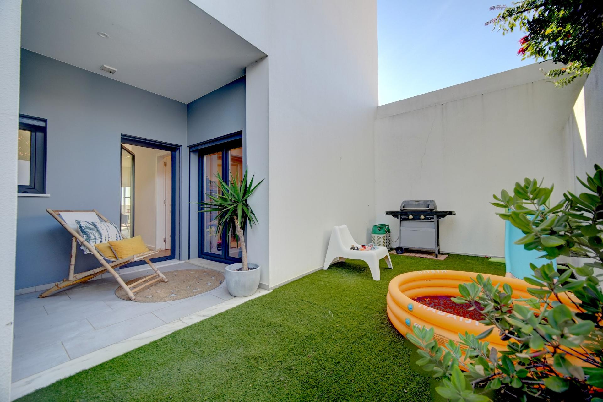 Moradia T4 |Jardim | Garagem | Ericeira