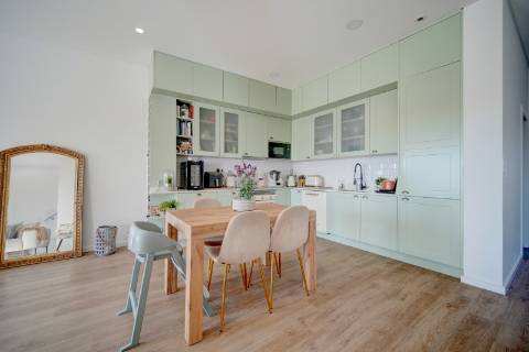 Moradia T4 |Jardim | Garagem | Ericeira