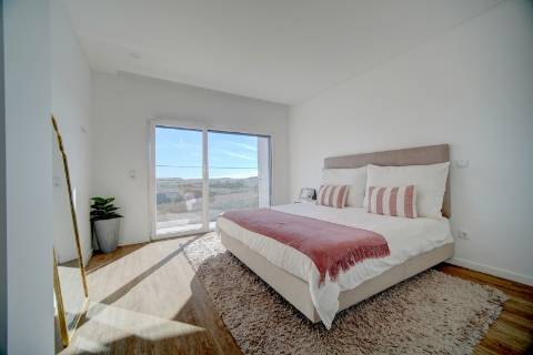 Moradia T4 |Jardim | Garagem | Ericeira