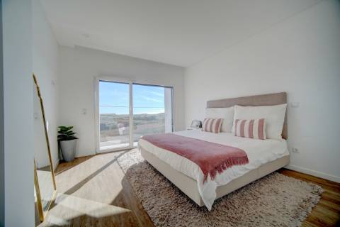 Moradia T4 |Jardim | Garagem | Ericeira