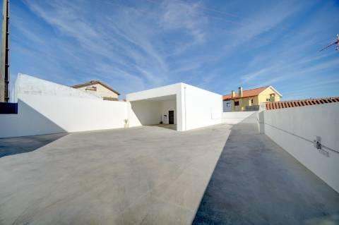 Moradia T4 |Jardim | Garagem | Ericeira