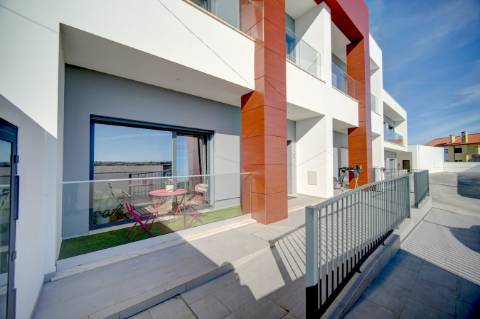 Moradia T4 |Jardim | Garagem | Ericeira