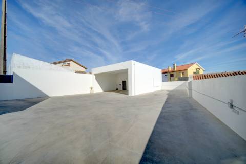 Moradia T4 |Jardim | Garagem | Ericeira