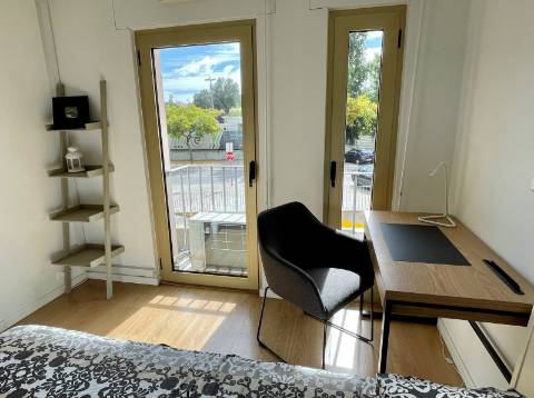 Apartamento T1 Mobilado com Jardim Privativo | Entrecampos, Lisboa