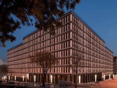 Apartamento T1 Mobilado com Jardim Privativo | Entrecampos, Lisboa