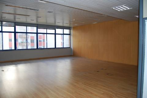 ESCRITÓRIO PREMIUM 315 m² | SEGURANÇA 24H | ALGÉS