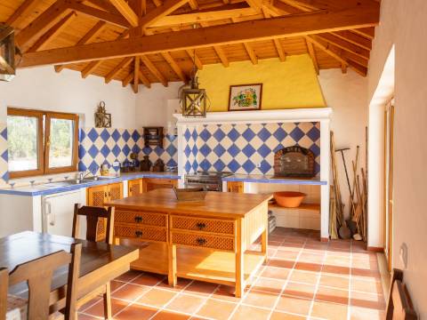 Moradia T6 | Jardim | Piscina | Lourinha