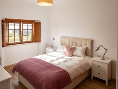 Moradia T6 | Jardim | Piscina | Lourinha