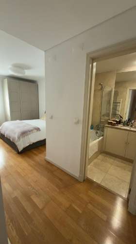 T2 com Garagem | Piscina e Jardim | Condomínio Fechado