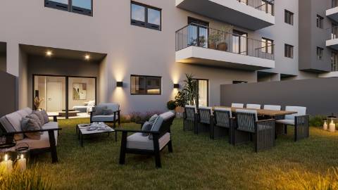 Apartamento T1+2 | Terraço | Montijo