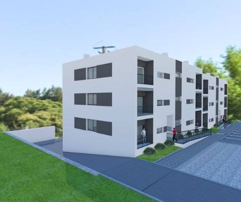 T2 com Varanda, | Garagem | Constância