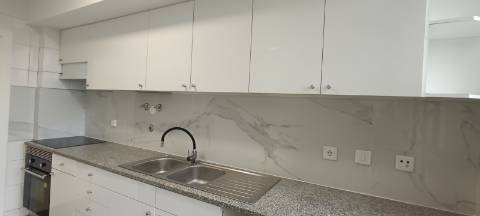 Apartamento T3 | Suite | Novo | Almada