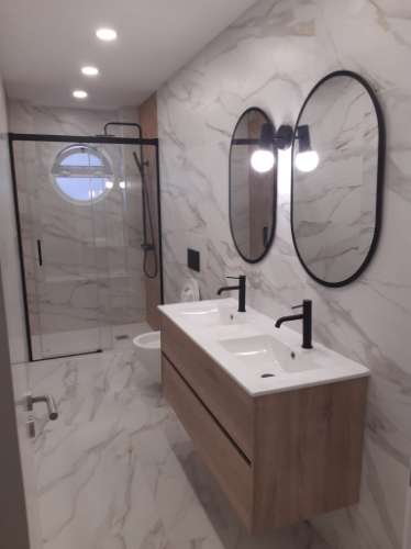 Apartamento T2+1 Totalmente Remodelado no Centro da Amadora