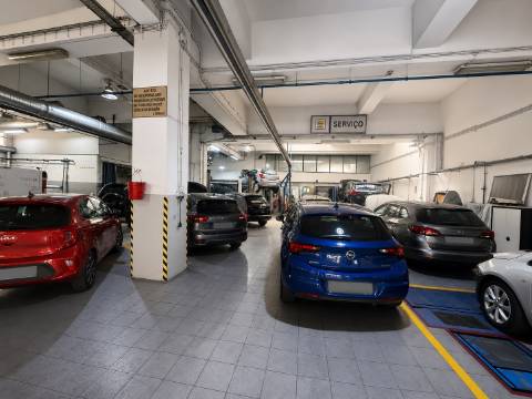 OFICINA AUTOMÓVEL MULTIMARCA | POSTO DE COMBUSTÍVEL | LISBOA